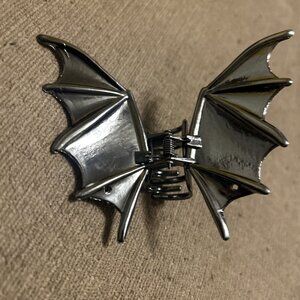 Bat Wing Hair Claw Clip Goth Emo Punk Biker Hair Accessory Silver Metal Clip